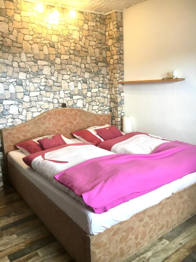 Antjes Kleines Nest Apartment Trostau Bagian luar foto
